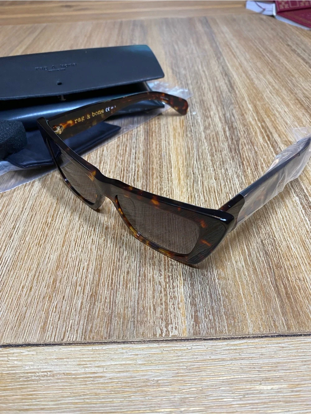 NWT rag & bone Tortoiseshell Angular Sunglasses with Brown Lenses